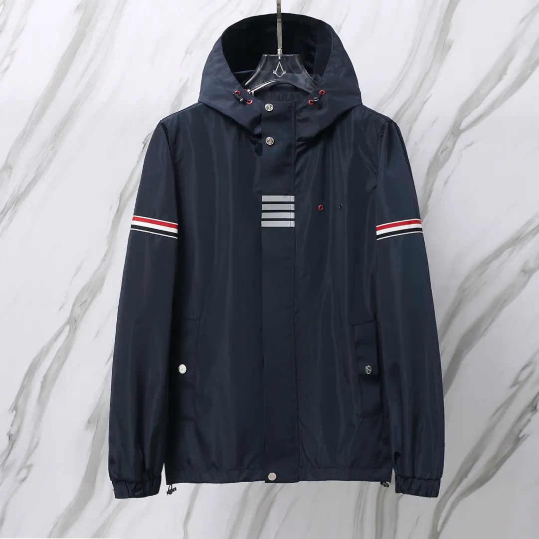 ：YT 05（TB ） THOM BROWNE .TB Quality TB TB LOGO TB logo TBAuthentic 2.5cm Premium TB Factory Versatile ！ TBAuthentic TB ！ ：Gray/Black/Navy Blue Size：1/2/3/4